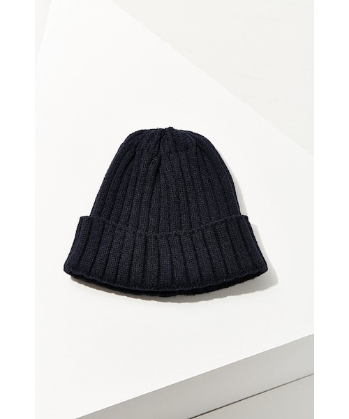 URBAN OUTFITTERS（アーバンアウトフィッターズ）の「Urban Outfitters Fisherman Beanie（帽子・レディース・Black/Red/Yellow/Blue・ONE SIZE）」の2枚目の写真
