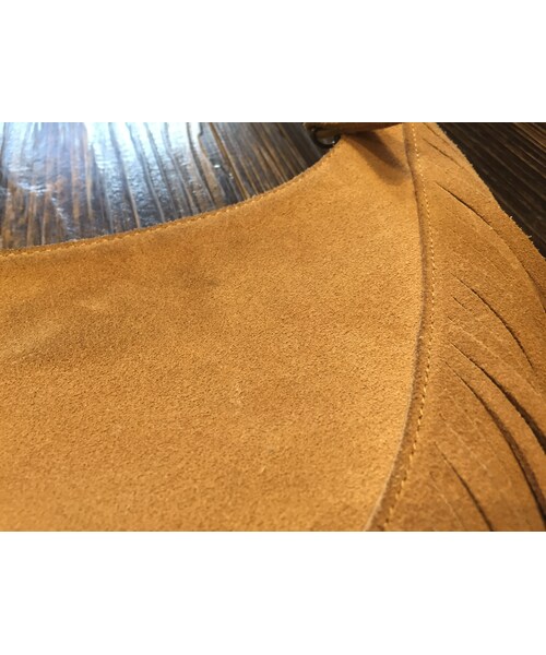 Banana Republic（バナナリパブリック）の「BANANA RIPUBLIC　fringe bag（ショルダーバッグ・レディース・その他）」の4枚目の写真