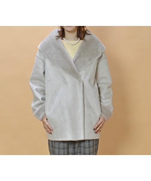 Doux archives（ドゥアルシーヴ）の「抜衿フェイクムートンレギュラー