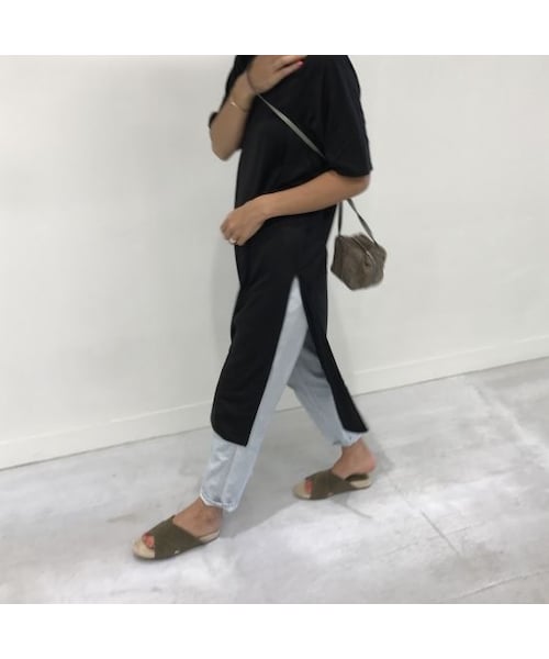 copine（コピン）の「スリット入りシンプルTシャツワンピース/ロングTシャツ（3color）【クリックポスト対象商品】（Tシャツ/カットソー・レディース・その他）」の15枚目の写真