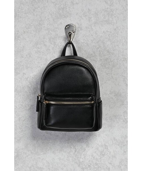 FOREVER 21（フォーエバー トゥエンティーワン）の「FOREVER 21+ Faux Leather Backpack（バックパック/リュック・レディース・Black/Brown/White・ONE SIZE）」の15枚目の写真