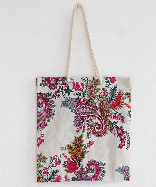 DHOLIC（ディーホリック）の「ペイズリー刺繍スクエアトートバッグ（トートバッグ・レディース・FREE）」の2枚目の写真