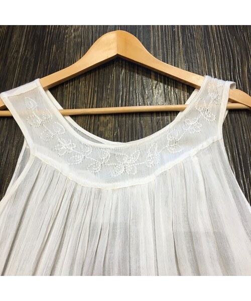 USED（ユーズド）の「White　one-piece（ワンピース・レディース・その他）」の4枚目の写真