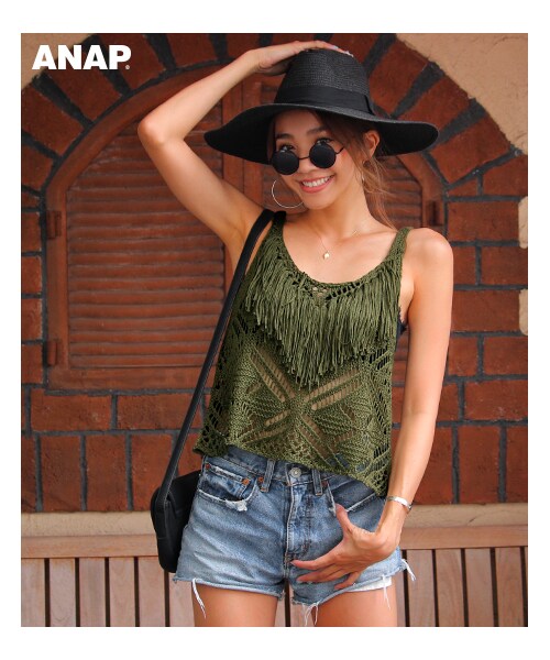 ANAP（アナップ）の「クロシェフリンジニットキャミソール（その他・レディース・カーキ/ベージュ/レンガ・one size）」の4枚目の写真
