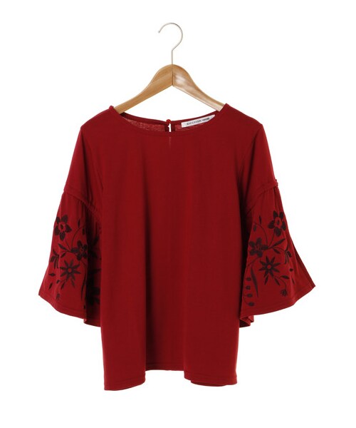 Green Parks(グリーンパークス)の「RAY CASSIN FAVORI ・RAY キャンディースリーブ刺繍7分袖プルオーバー(トップス・オフホワイト/ブラック/ボルドー/キャメル・F)」の11枚目の写真