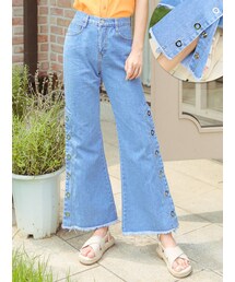 KORMARCH | サイドボタンディテールブーツカットパンツ(デニムパンツ)