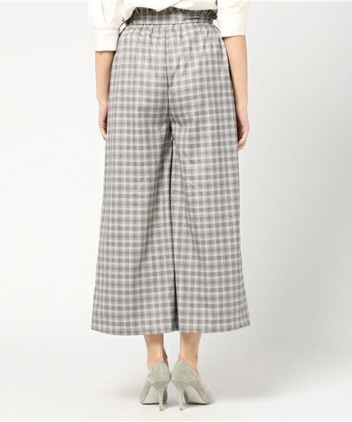 archives（アルシーヴ）の「グレンチェックウエストリラックスパンツ（その他パンツ・レディース・オフホワイト/チャコールグレー・MEDIUM）」の5枚目の写真