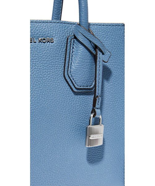 MICHAEL KORS（マイケルコース）の「MICHAEL Michael Kors Medium Mercer Messenger Bag（ショルダーバッグ・レディース・Red/Blue・One Size）」の8枚目の写真