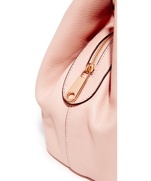 MICHAEL KORS（マイケルコース）の「MICHAEL Michael Kors Large Raven Shoulder Tote（ショルダーバッグ・レディース・Beige・One Size）」の3枚目の写真