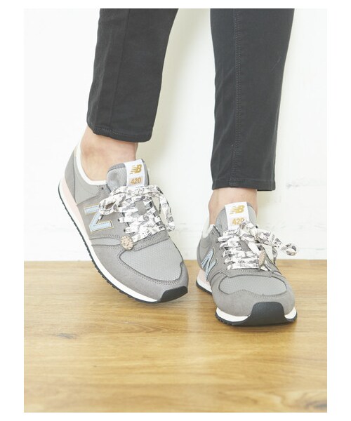 earth music&ecology（アースミュージックアンドエコロジー）の「New Balance CW420×earth スニーカー（シューズ・グレー/ネイビー・23cm/5cm/24cm）」の5枚目の写真