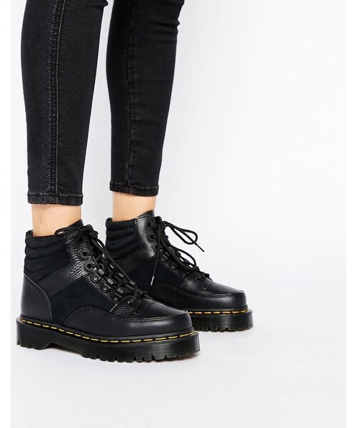 dr martens 146 ankle boots