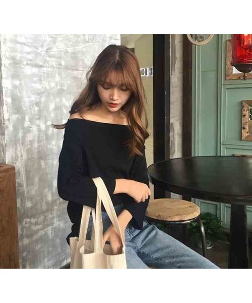 no brand(ノーブランド)の「オフショルダー レディース カットソー Tシャツ 長袖 七分袖 肩だし(Tシャツ/カットソー・レディース・その他)」の7枚目の写真
