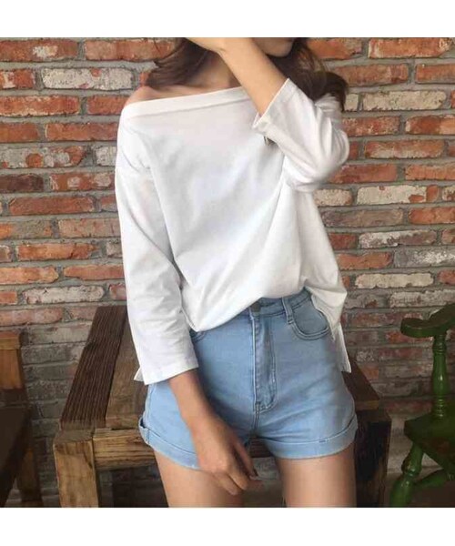 no brand(ノーブランド)の「オフショルダー レディース カットソー Tシャツ 長袖 七分袖 肩だし(Tシャツ/カットソー・レディース・その他)」の1枚目の写真