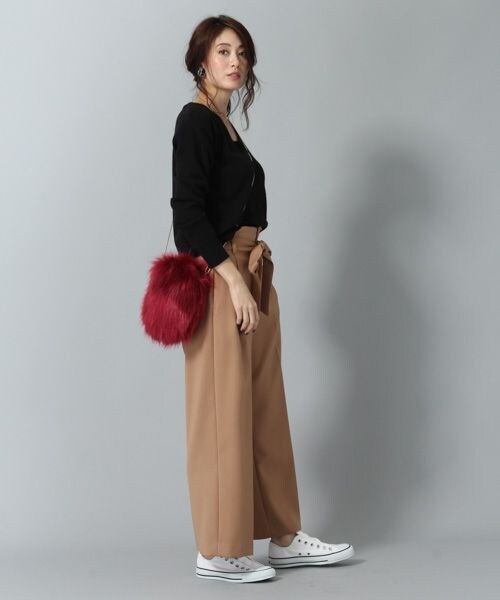 Andemiu(アンデミュウ)の「スタイルセレクトワイドパンツ(パンツ・ブラック/レッド/キャメル)」の6枚目の写真