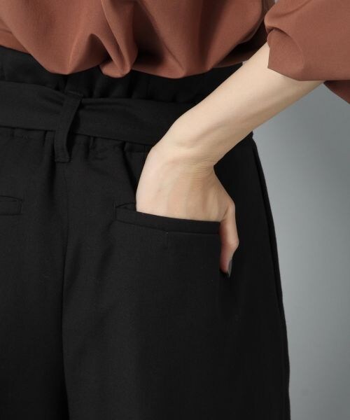 Andemiu(アンデミュウ)の「スタイルセレクトワイドパンツ(パンツ・ブラック/レッド/キャメル)」の10枚目の写真