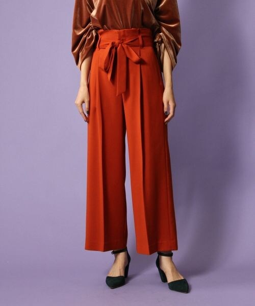 Andemiu(アンデミュウ)の「スタイルセレクトワイドパンツ(パンツ・ブラック/レッド/キャメル)」の2枚目の写真