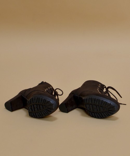 archives（アルシーヴ）の「レースアップブーツ（ブーツ・レディース・ブラック/ダークブラウン/モカ・MEDIUM/LARGE）」の7枚目の写真