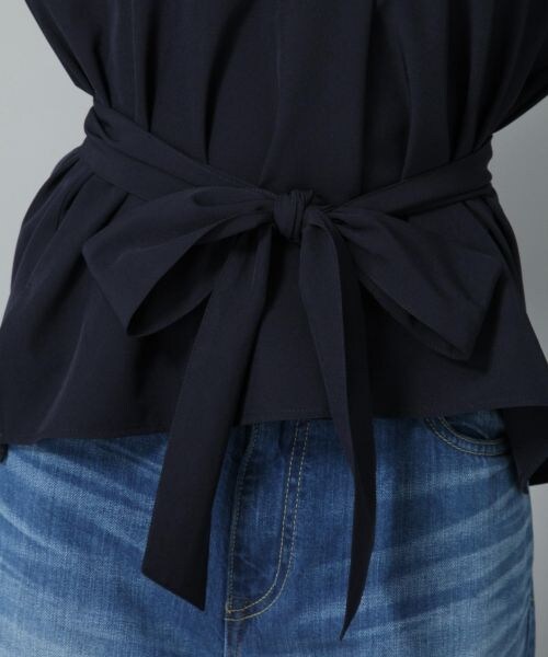 Andemiu(アンデミュウ)の「ソデタックヌケエリブラウス(トップス・チェック/ブラウン/アイボリー/ネイビー)」の16枚目の写真