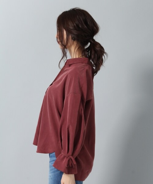 Andemiu（アンデミュウ）の「アクセツキソデボリュームブラウス（トップス・レッド/ブラウン/アイボリー/カーキ）」の10枚目の写真