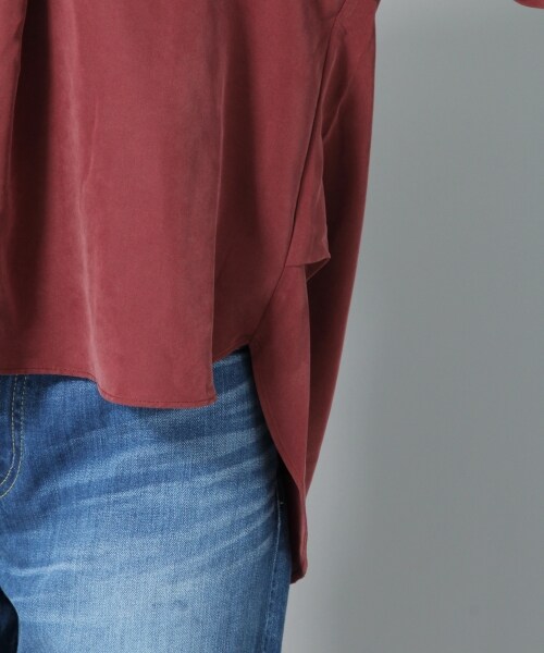 Andemiu（アンデミュウ）の「アクセツキソデボリュームブラウス（トップス・レッド/ブラウン/アイボリー/カーキ）」の15枚目の写真