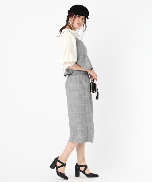 Andemiu（アンデミュウ）の「アクセツキソデボリュームブラウス（トップス・レッド/ブラウン/アイボリー/カーキ）」の6枚目の写真