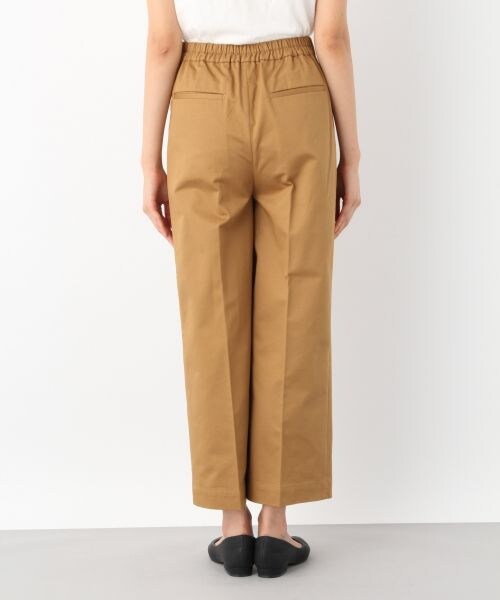 LEPSIM(レプシィム)の「マタニティ/コットンワークタックワイドパンツ(パンツ・ベージュ/カーキ/デニムブルー)」の5枚目の写真