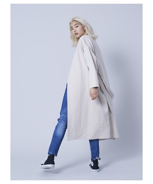 GARAGE OF GOOD CLOTHING(ガレージオブグッドクロージング)の「ダンボールニットガウンコート(ジャケット/アウター・グレー/ライトベージュ・F)」の4枚目の写真