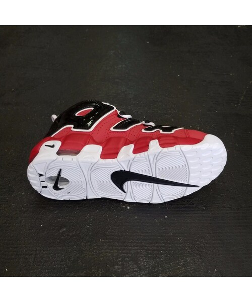 NIKE（ナイキ）の「NIKE AIR MORE UPTENPO (レディース)（スニーカー・レディース・その他）」の4枚目の写真