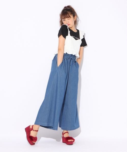 repipi armario（レピピ アルマリオ）の「フリルビスチェセットTシャツ（トップス・ホワイト/ブラック/ピンク）」の5枚目の写真