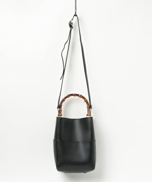 INTERPLANET（インタープラネット）の「バンブーミニトートＢＡＧ（ショルダーバッグ・レディース・ブラック/グレー/キャメル・フリー）」の4枚目の写真