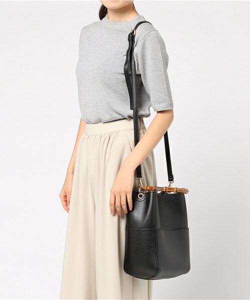 INTERPLANET（インタープラネット）の「バンブーミニトートＢＡＧ（ショルダーバッグ・レディース・ブラック/グレー/キャメル・フリー）」の13枚目の写真