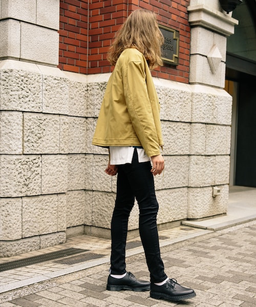 LIDNM（リドム）の「PEツイルコーチジャケット（ブルゾン・メンズ・ライトカーキ・S.M.L）」の6枚目の写真