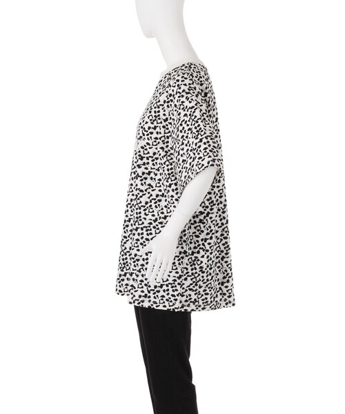 EMODA(エモダ)の「【EMODA×KANGOL】BIG MARK Tシャツ(トップス・レディース・ブラック/パープル/ライトミックス・F)」の8枚目の写真