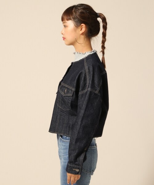 LOWRYS FARM(ローリーズファーム)の「★WEB先行予約アイテム★ノーカラーGジャン(ジャケット/アウター・ブルー/ワンウォッシュ)」の5枚目の写真