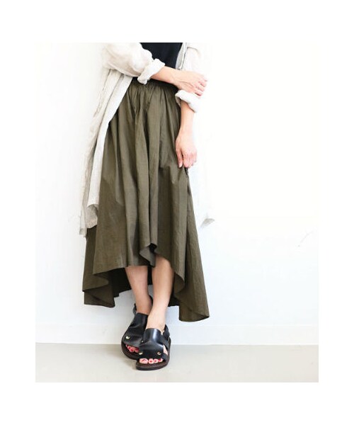 RED CHOP WORKS（レッドチョップワークス）の「(レッドチョップワークス）ギザギザスカートパンツ（パンツ・レディース・ブラック/カーキ・38）」の2枚目の写真