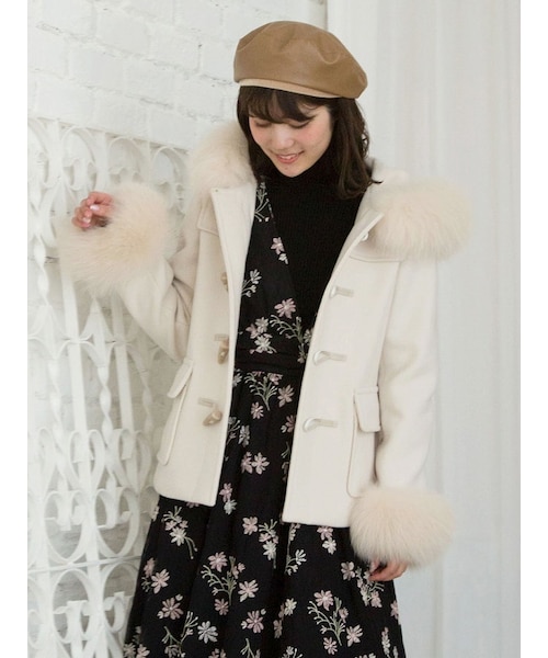 MERCURYDUO（マーキュリーデュオ）の「ファー付ダッフルコート