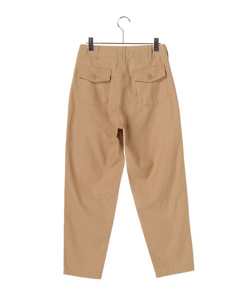 earth music&ecology(アースミュージックアンドエコロジー)の「・ベイカーパンツ(パンツ・ベージュ/カーキ・S/M/L)」の2枚目の写真