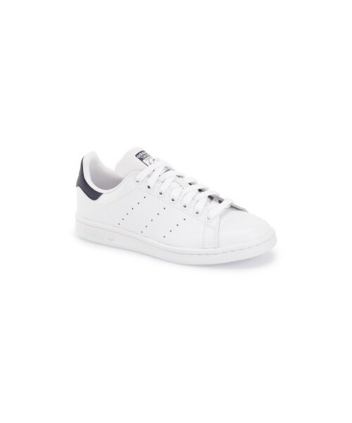 adidas(アディダス)の「Women's Adidas Stan Smith Sneaker(スニーカー・レディース・White・6.5 Women's / 5.5 Men's M)」の1枚目の写真