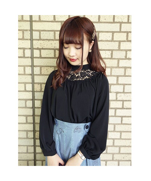 F i.n.t(フィント)の「ローズレースヨークギャザーブラウス/F i.n.t(シャツ/ブラウス・レディース・その他)」の1枚目の写真