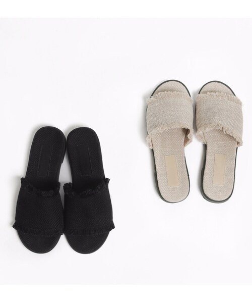 FLYMODEL(フライモデル)の「ワイドストラップフリンジサンダル(サンダル・レディース・ブラック・22.5~24.5)」の1枚目の写真