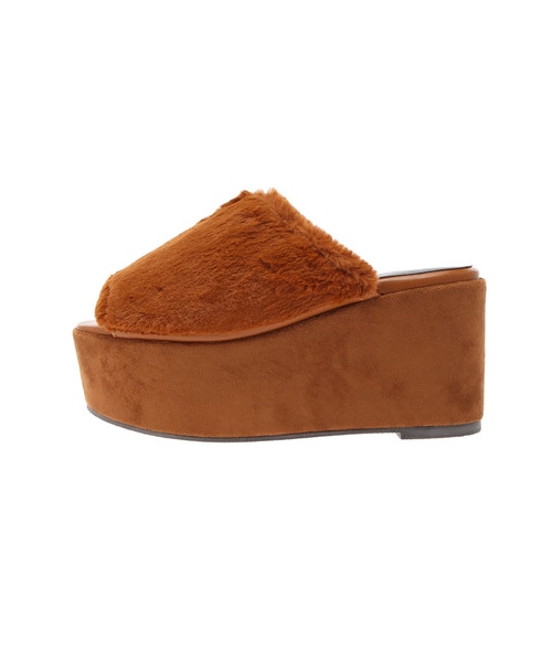 E hyphen world gallery（イーハイフンワールドギャラリー）の「ファー厚底サンダル（シューズ・ブラック/ブラウン・S/M/L）」の3枚目の写真