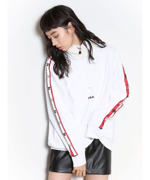 EMODA✕FILA フェイクファージップアッププルオーバー✧新品･未使用品 EMODA（エモダ）の「【EMODA×FILA】フェイクファージップアッププル