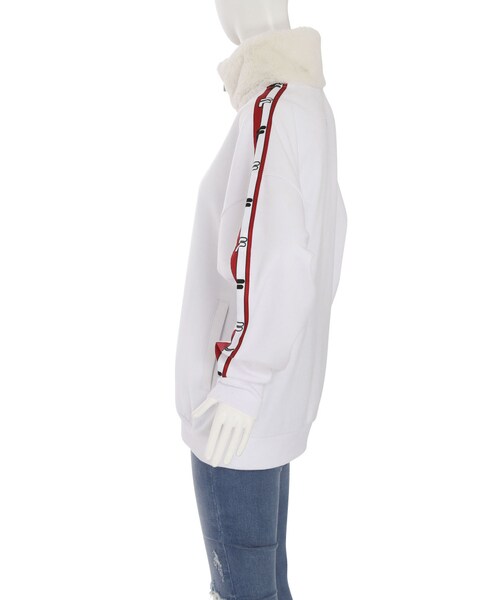EMODA✕FILA フェイクファージップアッププルオーバー✧新品･未使用品 EMODA（エモダ）の「【EMODA×FILA】フェイクファージップアッププル
