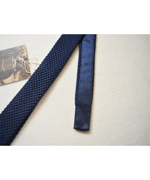 WORKERS（ワーカーズ）の「【希少な国産ニットタイ】WORKERS SILK KNIT TIE 6COL ワーカーズ  シルクニットタイ 6カラー（ネクタイ・メンズ・その他）」の4枚目の写真
