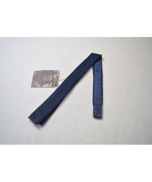 WORKERS（ワーカーズ）の「【希少な国産ニットタイ】WORKERS SILK KNIT TIE 6COL ワーカーズ  シルクニットタイ 6カラー（ネクタイ・メンズ・その他）」の2枚目の写真