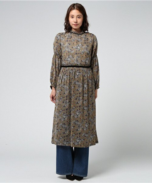 archives（アルシーヴ）の「2WAY花柄ワンピース（ワンピース・レディース・チャコールグレー/ブラウン・MEDIUM）」の3枚目の写真