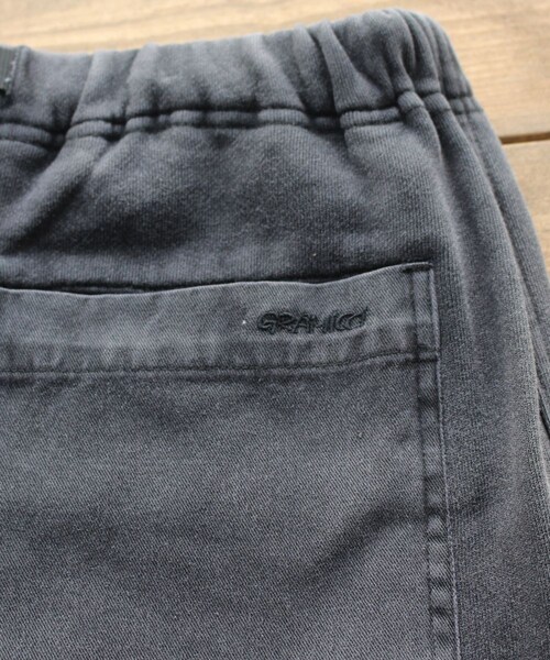 Gramicci（グラミチ）の「【US ONLINE】PRE-ORDER ポイント3倍GRAMICCI/グラミチ SWEAT NARROW RIB PANTS Men's（パンツ・メンズ・BLACK/GREY/TAN/NAVY・S/M/L）」の7枚目の写真