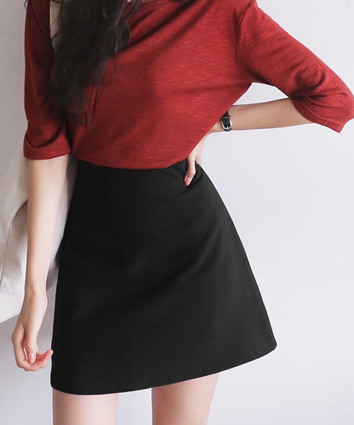 DHOLIC(ディーホリック)の「6COLORSミニマルAラインスカート(スカート・レディース・ピンク/ブラック/グリーン/グレー/レッド/ベージュ・S/M)」の2枚目の写真