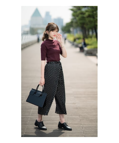 CHEER CLOSET（チアクローゼット）の「【プチプラのあや】ハイネック五分袖リブニット（ニット/セーター・レディース・グリーン/レッド/ホワイト/ブラック・F）」の4枚目の写真