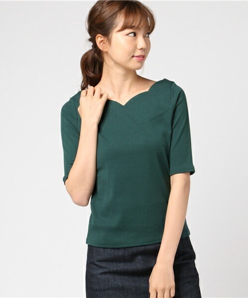 Doux archives（ドゥアルシーヴ）の「スカラッププルオーバー（Tシャツ/カットソー・レディース・オフホワイト/ブラック/チャコールグレー/ブラウン/グリーン/パープル・MEDIUM）」の5枚目の写真